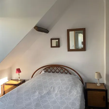 Ag45 - La Tranquillite Bleu Maison Avec Jardin Terrasse Сasa de vacaciones
